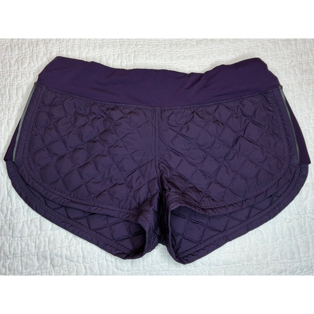 Lululemon Hot Cheeks Shorts Down Quilted Deep Zinfadel Purple Sz 8 Run Active